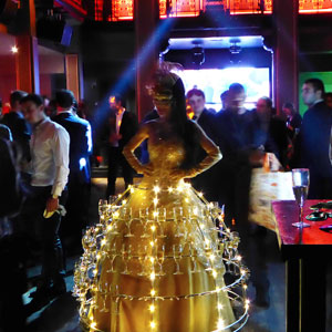 robe champagne thème bal masqué animation événement